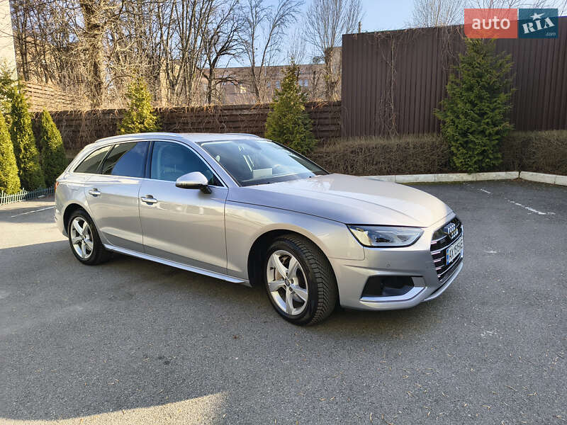 Универсал Audi A4 2020 в Харькове