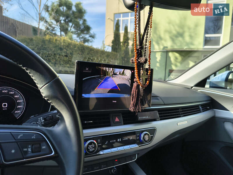 Универсал Audi A4 2020 в Харькове