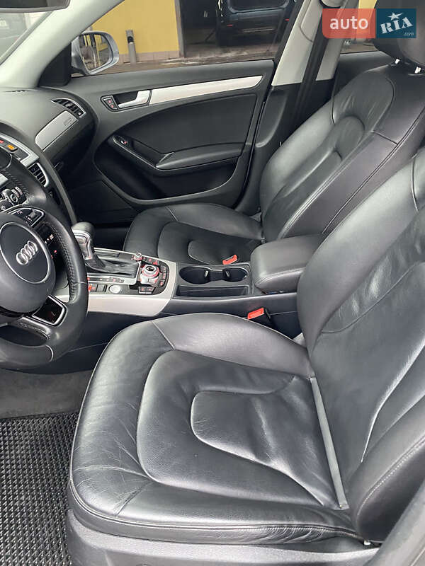 Седан Audi A4 2015 в Харькове