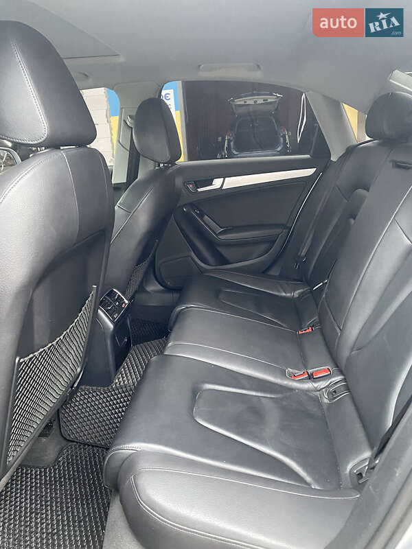 Седан Audi A4 2015 в Харькове