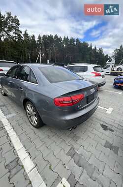 Седан Audi A4 2012 в Перемышлянах