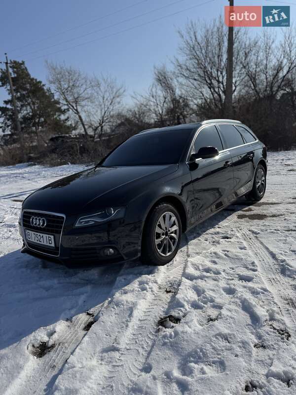 Універсал Audi A4 2011 в 