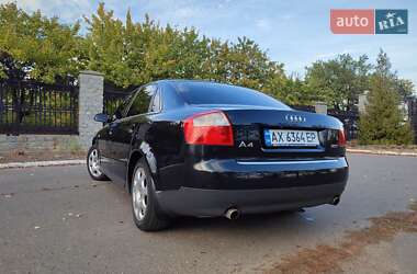 Седан Audi A4 2004 в 