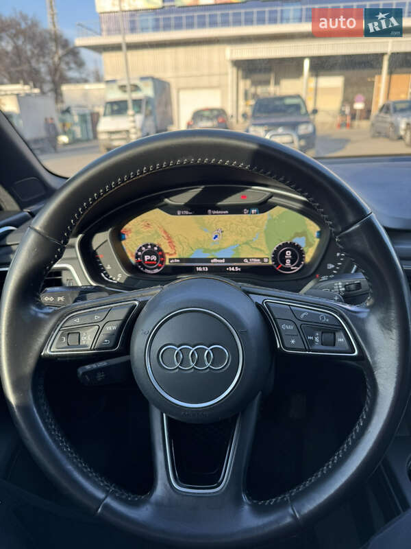 Седан Audi A4 2017 в Днепре