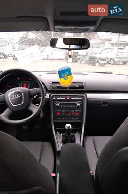 Универсал Audi A4 2006 в 