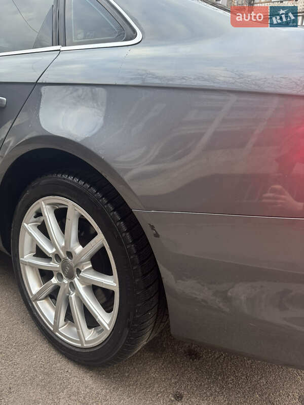 Седан Audi A4 2014 в Черкассах