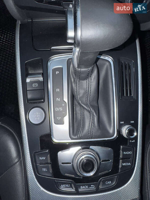 Седан Audi A4 2014 в Черкассах