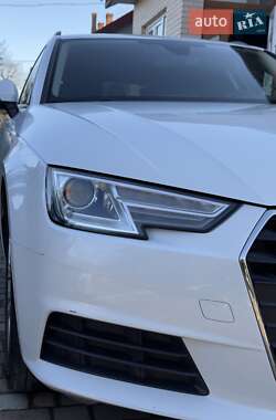 Универсал Audi A4 2016 в 