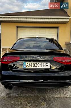 Седан Audi A4 2013 в Житомире