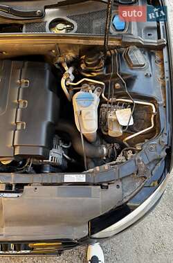 Седан Audi A4 2013 в Житомире