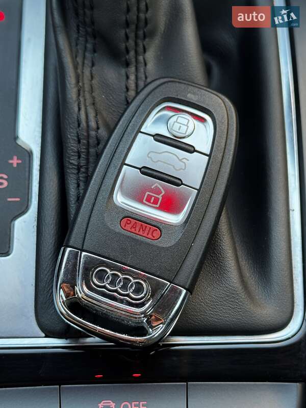 Седан Audi A4 2013 в Житомирі