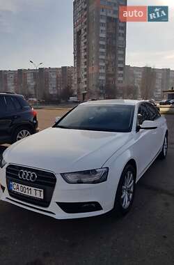 Седан Audi A4 2012 в Черкассах