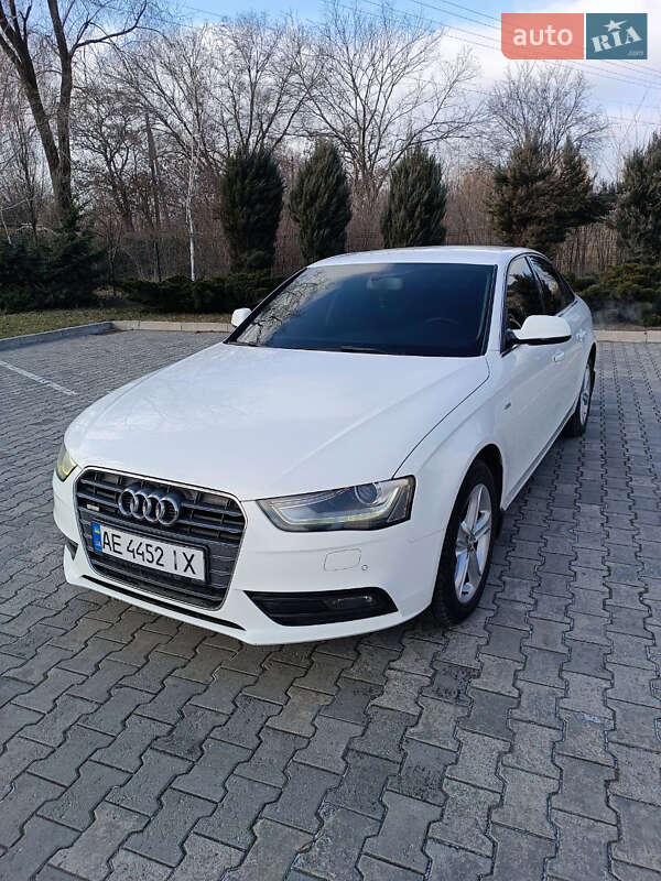 Audi A4 2012