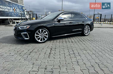 Седан Audi A4 2020 в Киеве