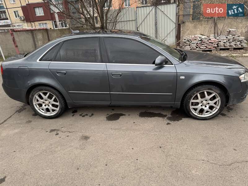 Седан Audi A4 2006 в Кривом Роге