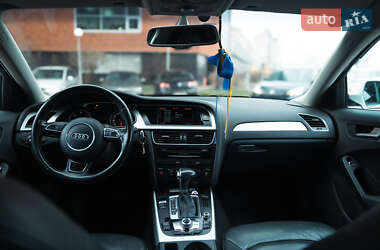 Седан Audi A4 2015 в 
