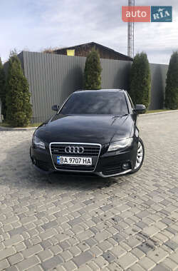 Седан Audi A4 2009 в 