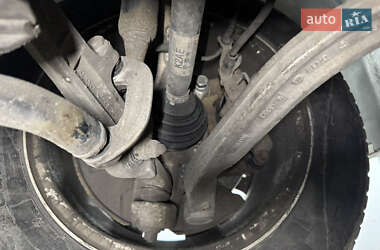 Седан Audi A4 2004 в 