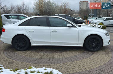 Седан Audi A4 2015 в 