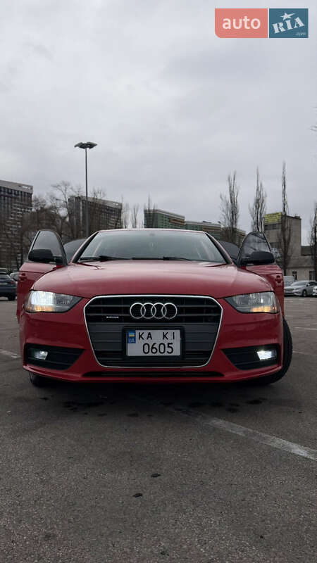 Седан Audi A4 2014 в Киеве