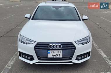 Седан Audi A4 2016 в 