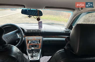 Седан Audi A4 1996 в 