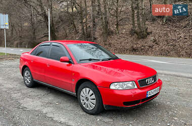 Седан Audi A4 1996 в 