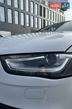 Седан Audi A4 2014 в 