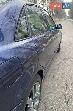 Седан Audi A4 1995 в 