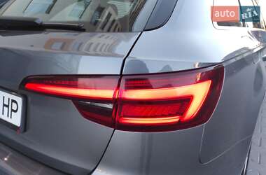 Универсал Audi A4 2018 в 