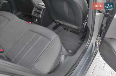 Универсал Audi A4 2018 в 