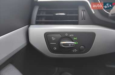 Универсал Audi A4 2018 в 