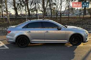 Седан Audi A4 2016 в 