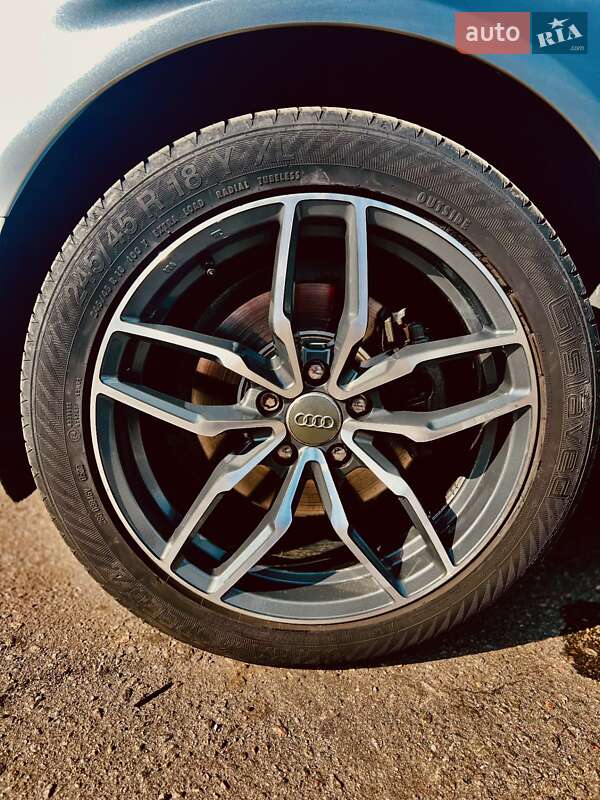 Универсал Audi A4 2013 в Кременчуге