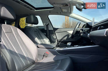 Седан Audi A4 2018 в 