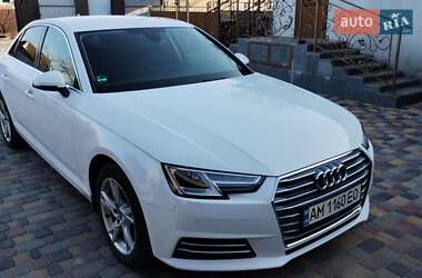 Седан Audi A4 2018 в 