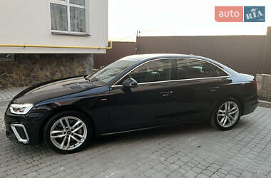 Седан Audi A4 2023 в Львове