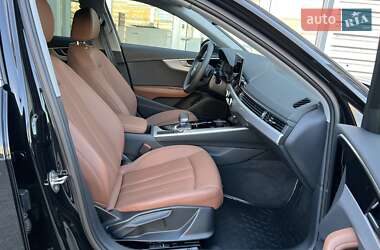 Седан Audi A4 2024 в 