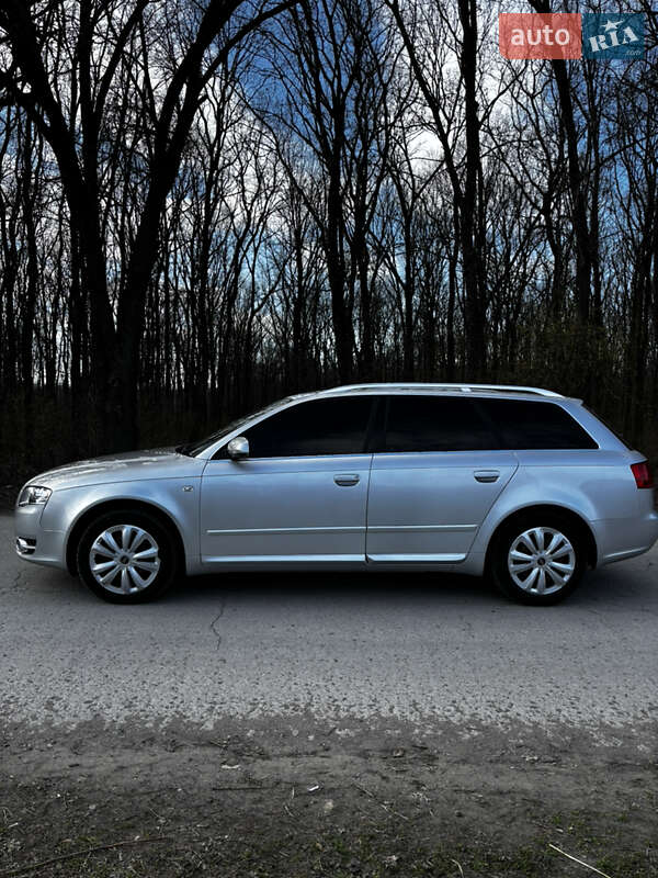 Універсал Audi A4 2006 в Чернівцях