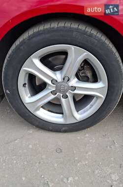 Универсал Audi A4 2012 в 