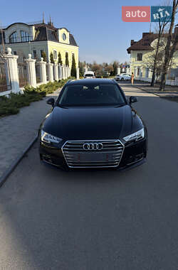 Универсал Audi A4 2017 в Виннице