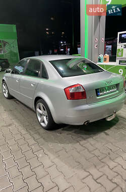 Седан Audi A4 2003 в 