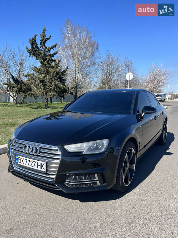 Седан Audi A4 2016 в 