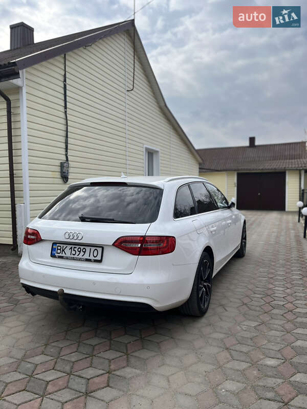 Универсал Audi A4 2013 в Ровно
