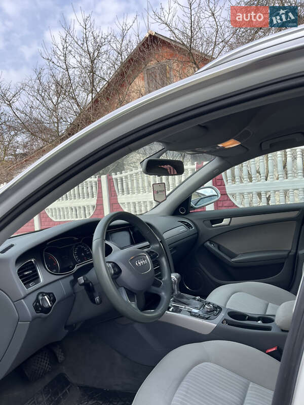 Универсал Audi A4 2013 в Ровно