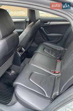 Седан Audi A4 2013 в Києві
