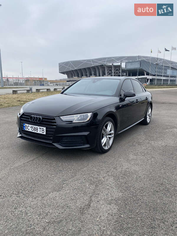 Седан Audi A4 2016 в Львове