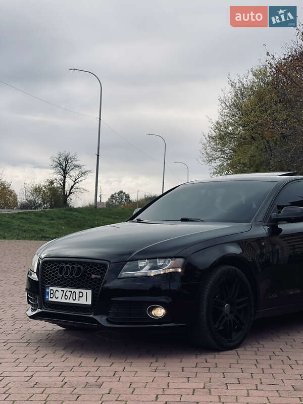 Седан Audi A4 2011 в Трускавці