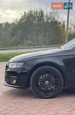 Седан Audi A4 2011 в 
