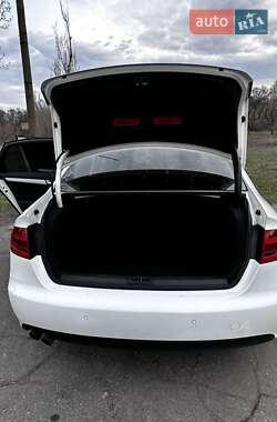 Седан Audi A4 2009 в 